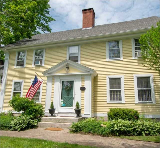 Stonecroft Country Inn Bed And Breakfast Mystic Ct - 